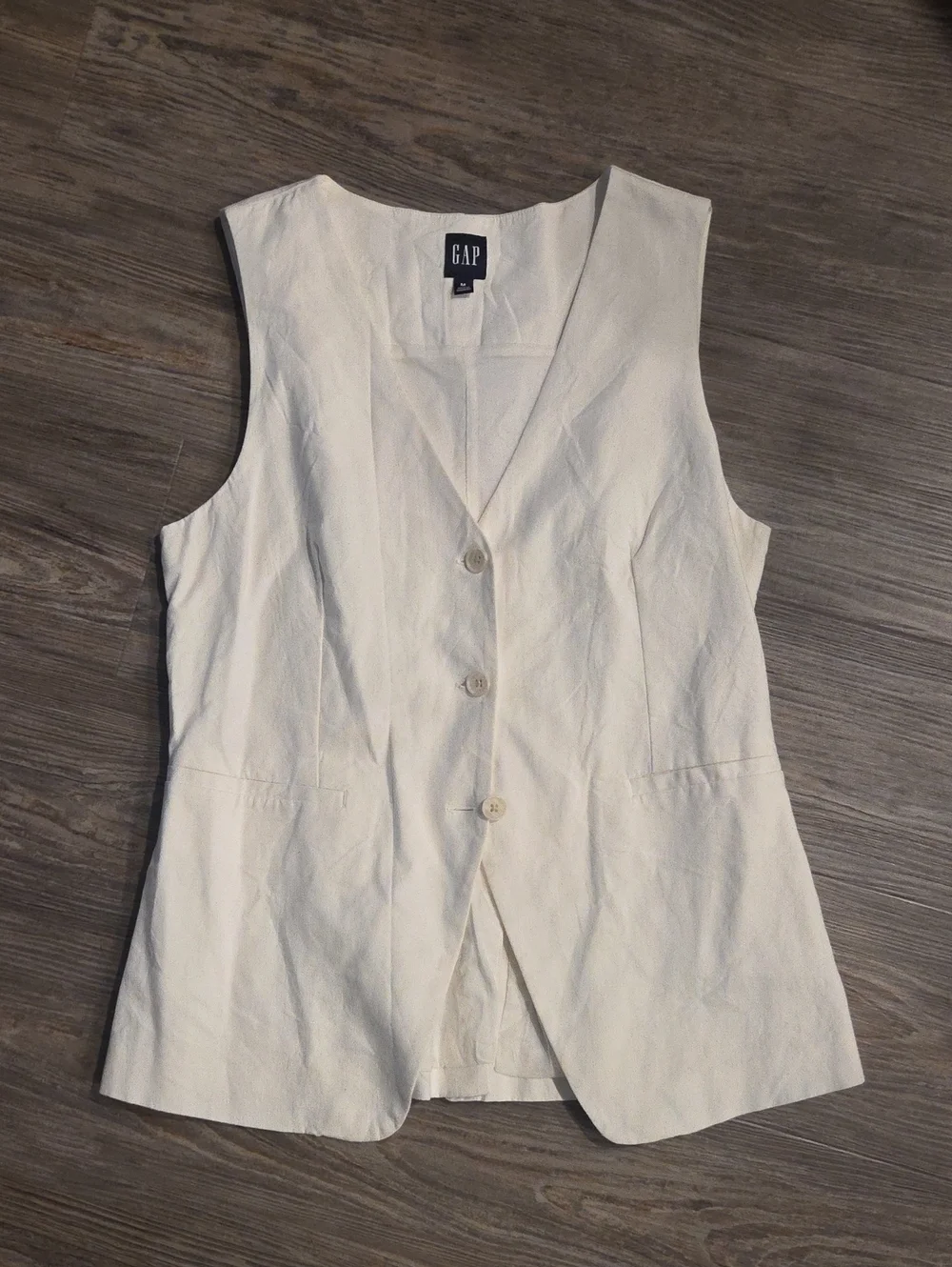 GAP Ivory Button-Front Sleeveless Tunic - Picture 1 of 3